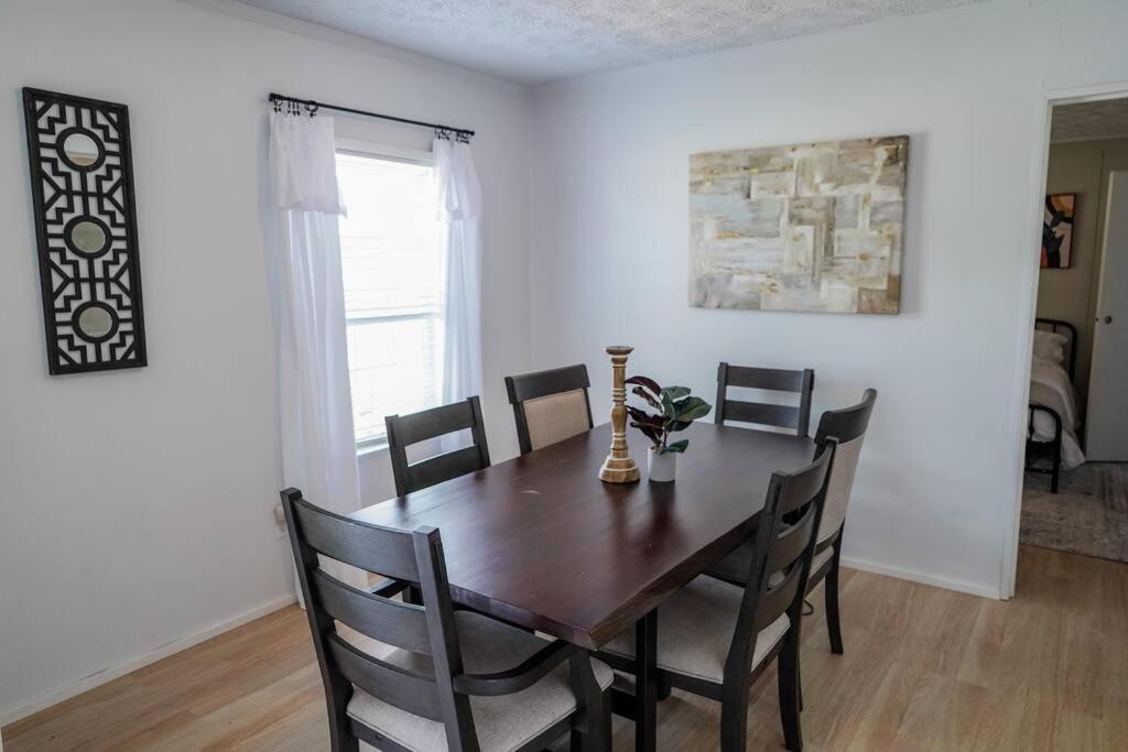 Beautiful Stylish 3 Bedroom In